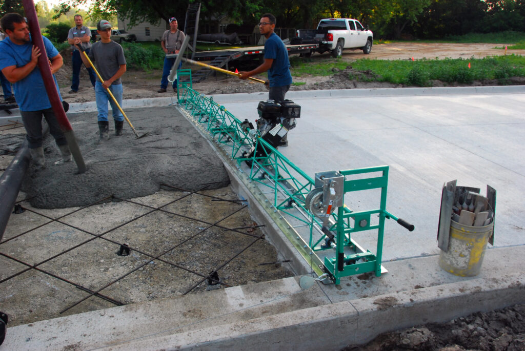 Concrete Truss Screed